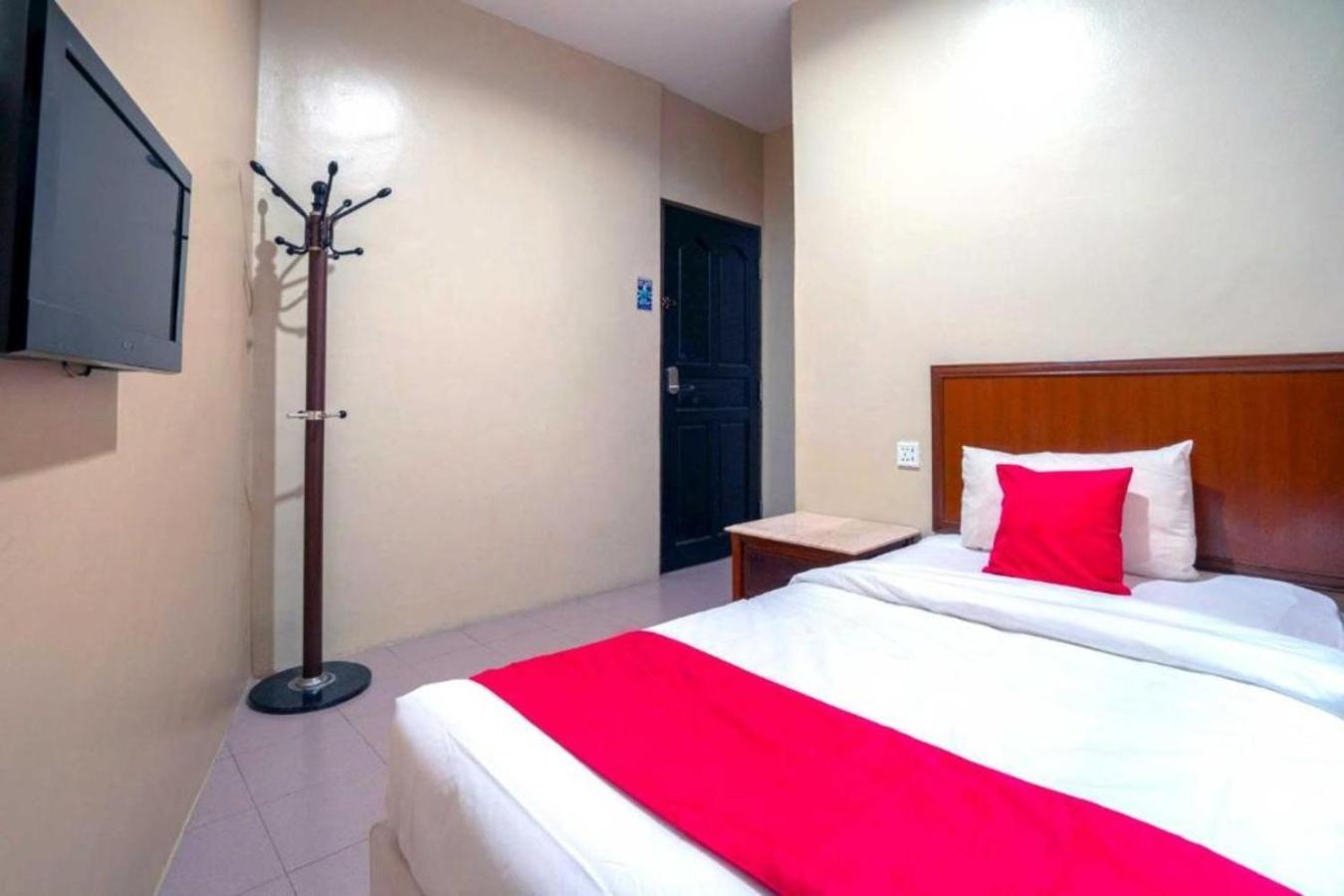 Hotel The Island Pekan Pangkor Exteriér fotografie